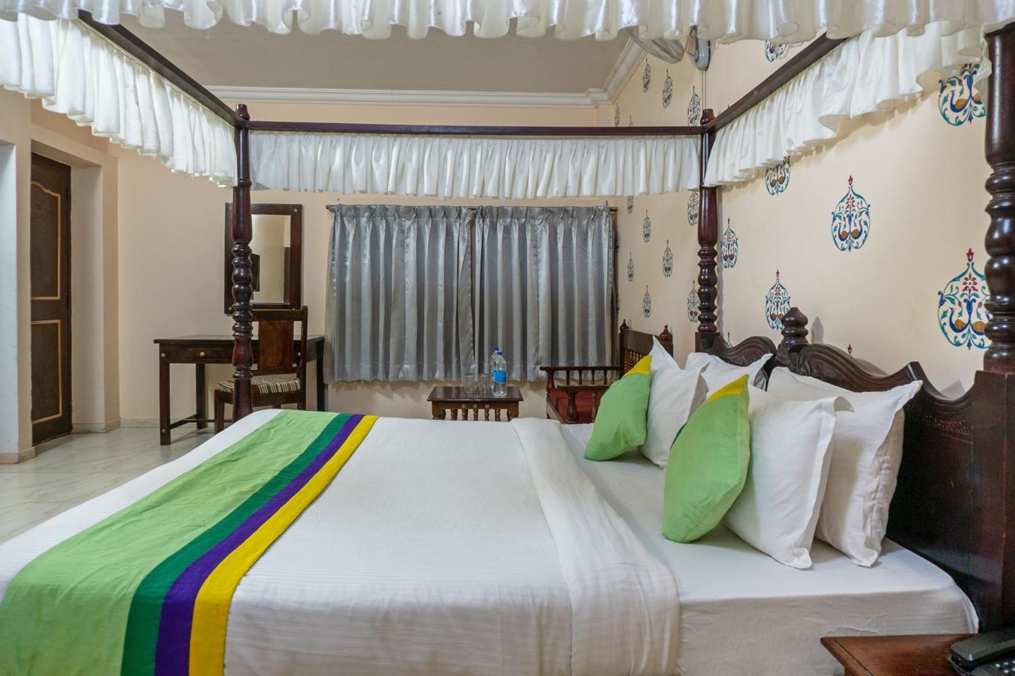 Treebo Trend Hotel Kumbhal Castle Kumbhalgarh Fort Exterior foto